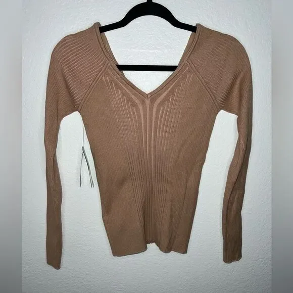 Guess Allie V-Neck Long Sleeve Sweater - Picture 6 of 9